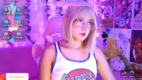 Snapshot of nixy_sama chatting on February 4, 12:33 pm Nixy Sama online show from February 4, 12:33 pm