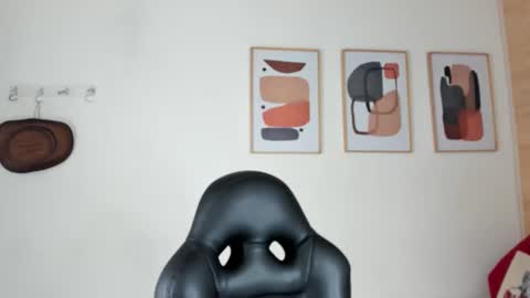 Noa online show from March 13, 8:10 pm