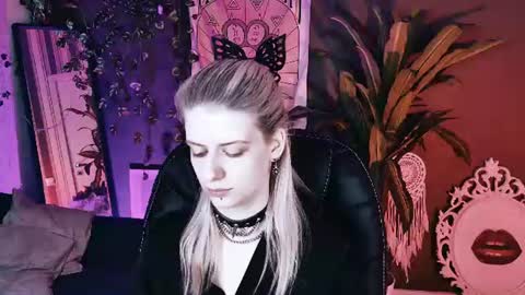 REAL name LiaDM are always open online show from June 27, 2:45 pm