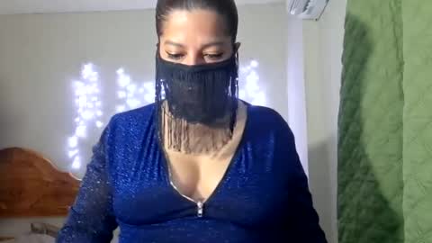 Noa venom online show from July 30, 2:12 am