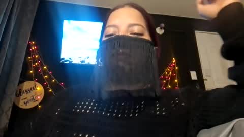 Noa venom online show from July 28, 1:36 am
