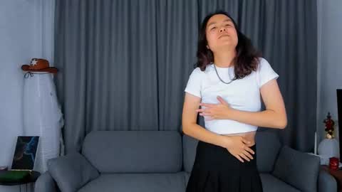 Mina online show from December 3, 6:54 pm