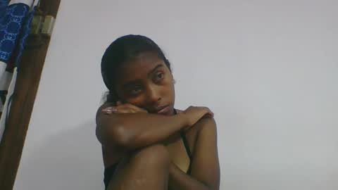 noelina online show from March 4, 7:26 am