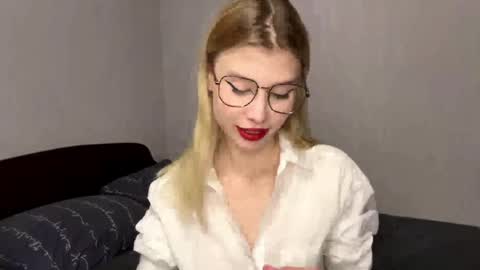 Sofia online show from May 25, 12:04 pm