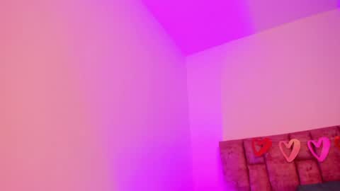 Nora Da Silva online show from May 14, 4:51 am