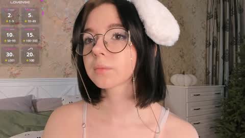 Nora Failure online show from December 21, 7:56 am