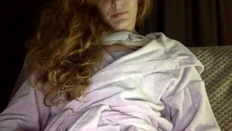 norablues online show from October 28, 11:31 pm