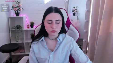 Nora online show from April 24, 5:32 am