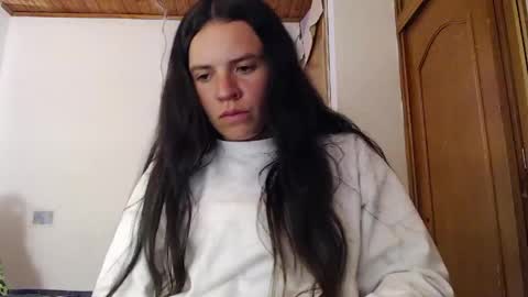 noreen_ online show from April 29, 6:57 pm