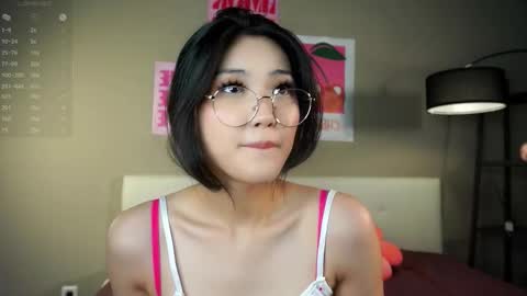 Snapshot of noreenbeckey chatting on October 3, 8:52 am Nore online show from October 3, 8:52 am