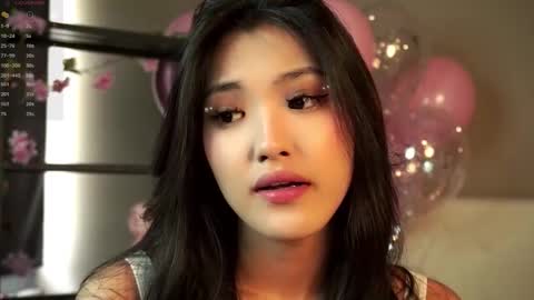 Snapshot of noreenbeckey chatting on September 13, 8:22 am Nore online show from September 13, 8:22 am