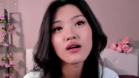 Snapshot of noreenbeckey chatting on September 21, 8:02 am Nore online show from September 21, 8:02 am