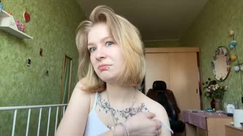 Amelia online show from March 17, 1:15 pm