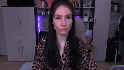 Hazel online show from January 13, 7:03 am