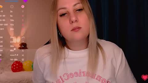 hi glad to chat online show from February 9, 9:17 pm