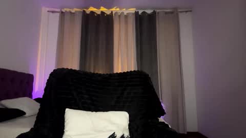 Tina online show from November 12, 8:18 pm