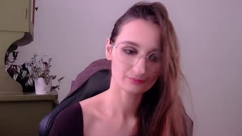 Snapshot of nova_mystic chatting on October 20, 10:29 am nova_mystic online show from October 20, 10:29 am