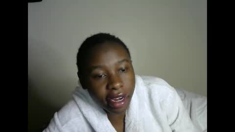 novaah online show from November 29, 3:32 am