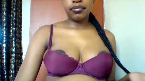 happie online show from September 15, 1:03 am