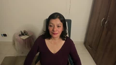nuit_rose online show from June 11, 2:53 am