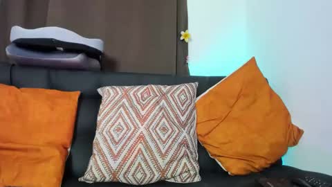 Snapshot of nyalgasai1 chatting on September 12, 1:17 am Nia online show from September 12, 1:17 am