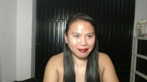 nylecummer online show from June 17, 10:11 pm