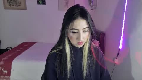 Frida online show from December 5, 3:37 am