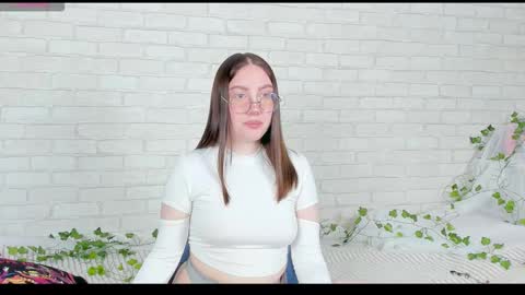 Kat online show from November 10, 6:58 pm