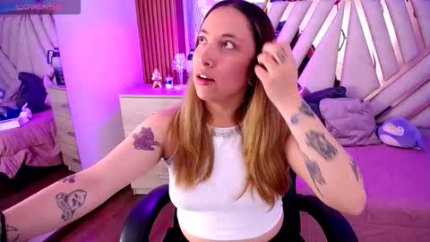 Alex   .    online show from February 22, 11:49 pm