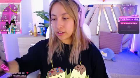 Alex   .    online show from January 29, 8:46 pm