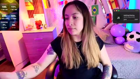 Alex   .    online show from July 7, 3:31 am