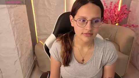 Snapshot of nyx_tamy_tx chatting on September 27, 1:07 pm Online 800 to 1400 online show from September 27, 1:07 pm