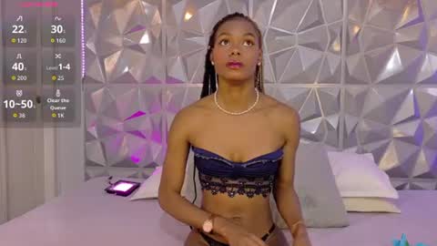 nyxvelvet1 online show from June 25, 11:45 am