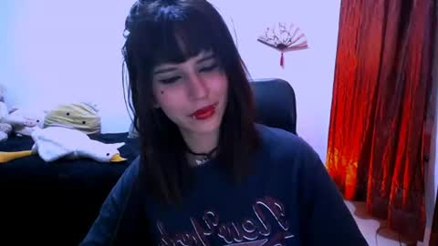 Nyxxei online show from August 5, 11:44 pm