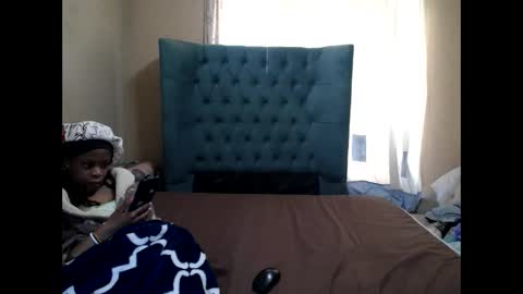 obsessedmimi online show from June 11, 11:07 am