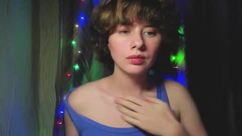 Snapshot of octopussy69x chatting on September 28, 2:33 pm Evie online show from September 28, 2:33 pm