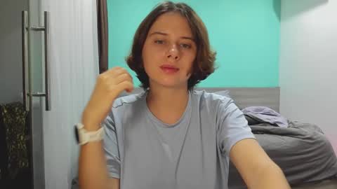 Snapshot of octopussy69x chatting on December 17, 11:49 am Evie online show from December 17, 11:49 am