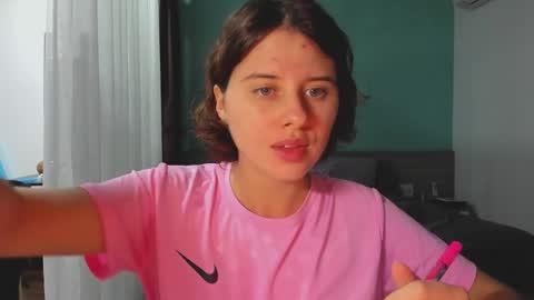 Snapshot of octopussy69x chatting on January 6, 1:52 pm Evie online show from January 6, 1:52 pm
