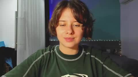 Snapshot of octopussy69x chatting on January 14, 3:47 pm Evie online show from January 14, 3:47 pm