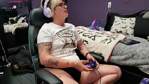 Oddy With A Body online show from May 3, 6:17 am