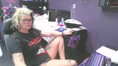 Oddy With A Body online show from February 22, 6:03 am