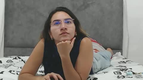 Val online show from February 23, 8:30 pm