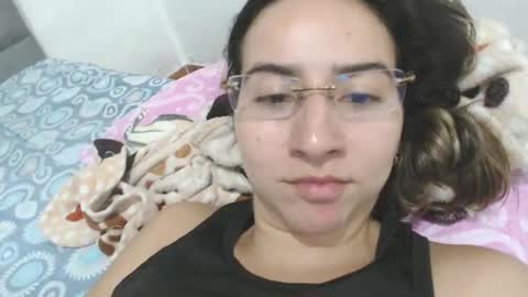 Val online show from November 19, 10:43 pm