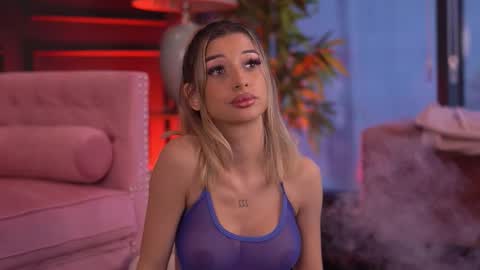 Odette online show from November 7, 7:14 am