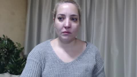 Mari online show from February 17, 2:55 am