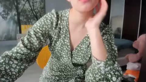 olivia__dream online show from June 15, 3:34 pm