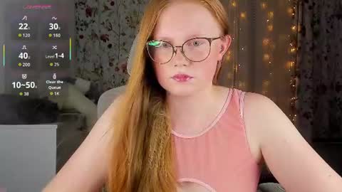 Olivia Date online show from August 6, 6:04 pm