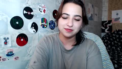 Snapshot of olivia_defo chatting on September 23, 12:14 pm olivia_defo online show from September 23, 12:14 pm