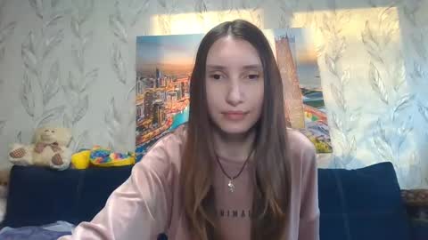 Snapshot of olivia_dream1 chatting on January 11, 1:43 pm Olivia online show from January 11, 1:43 pm