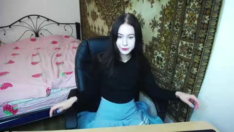 olivia_graceee online show from May 13, 8:42 am